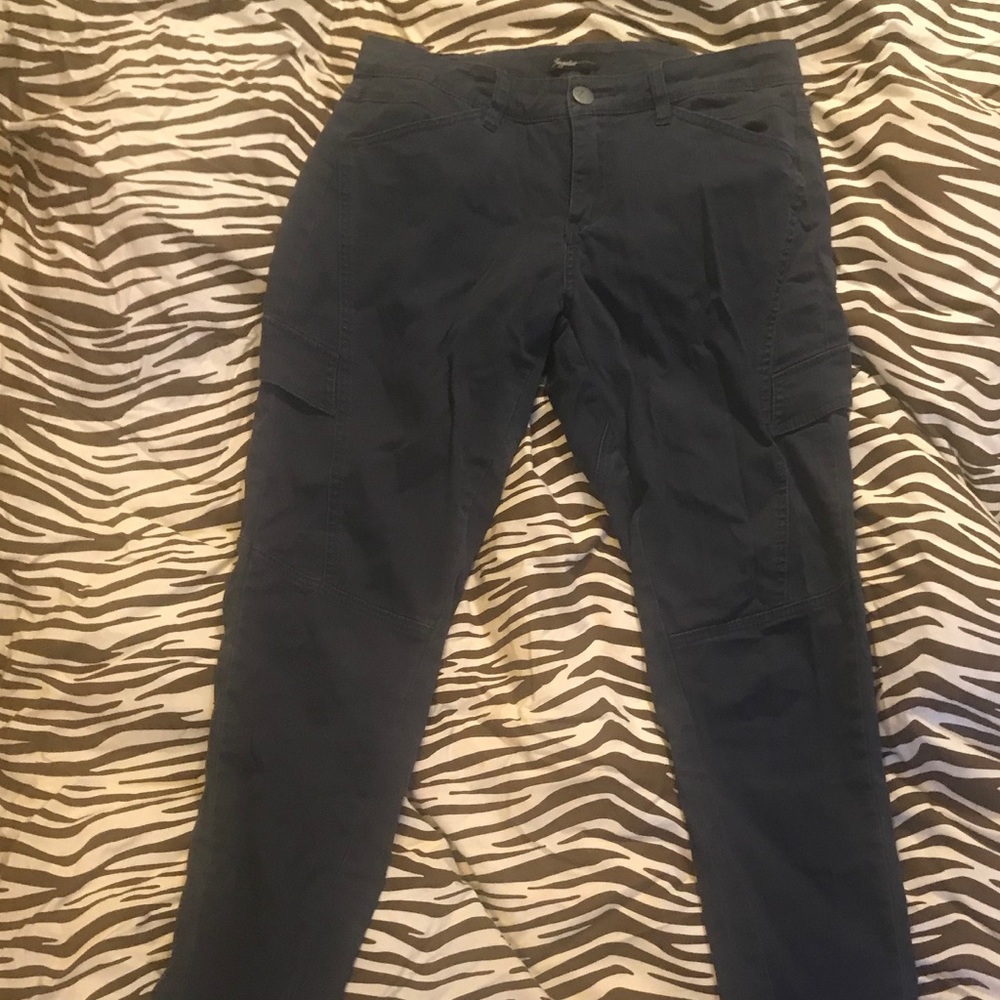 Skinny pants